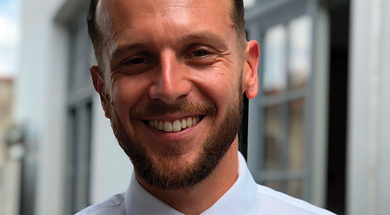 Frank Nemsguern - Golden Cab - VTC chauffeur privé Montpellier